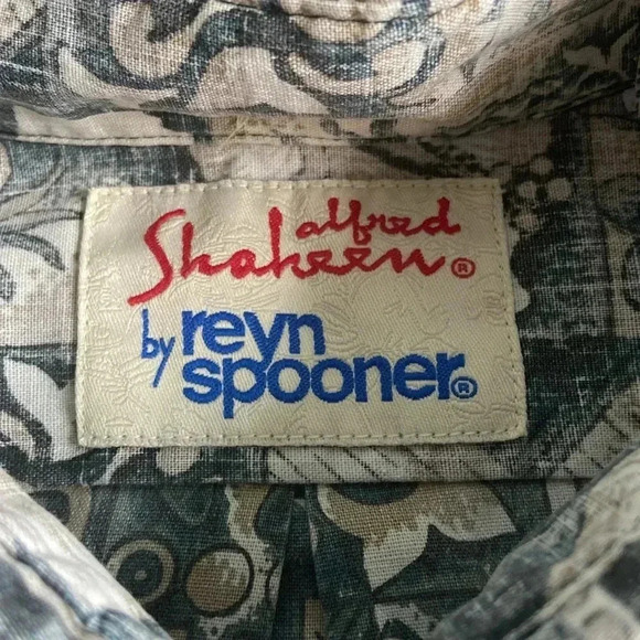 🎉HOST PICK 🎉*VINTAGE*  Alfred Shaheen by Reyn Spooner | Short Sleeve Shirt - Picture 4 of 6